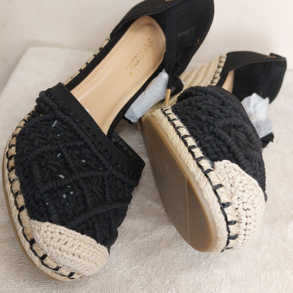 Black and Beige Espadrilles'